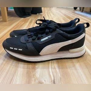 Black Puma Men’s Sneakers. US Size 11.